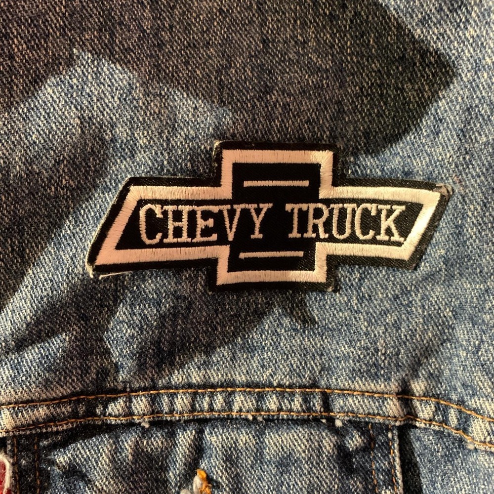 Vintage Levi’s Type III Trucker Jacket 90s Chevy Truck Denim Blue 70507-4890 L